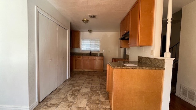 Photo - 608 E Matchwood Pl