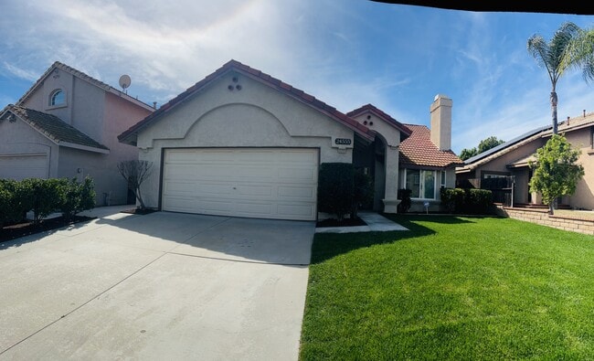 Building Photo - 24555 Camino Meridiana