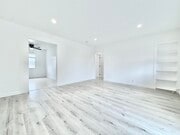 Photo - 1600 Chestnut Ave