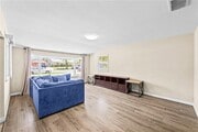 Photo - 542 N Waverly St