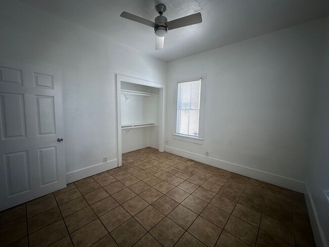 Photo - 335 Orange Ave Unit 335