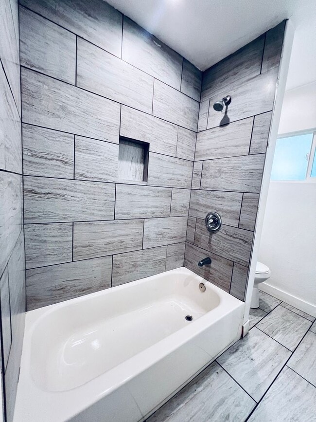 Photo - 3322 W 66th St Unit 1