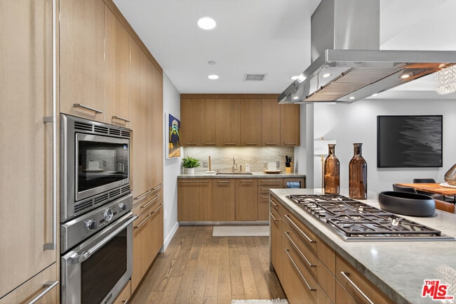 Photo - 1755 Ocean Ave Unit 702