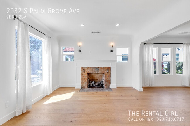 Photo - 2032 S Palm Grove Ave Apartment