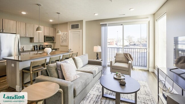 Building Photo - 41545 Ivy St