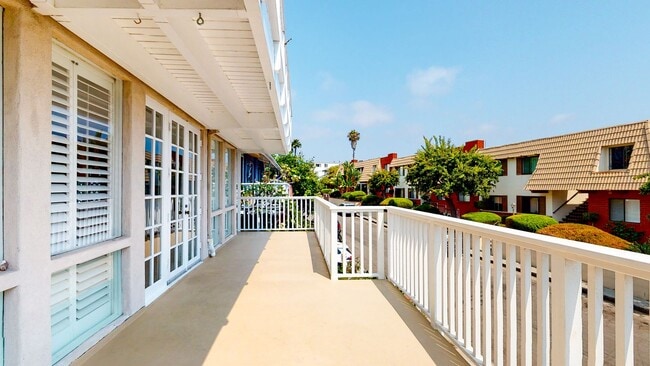 Photo - 242 Lobiero Unit #1