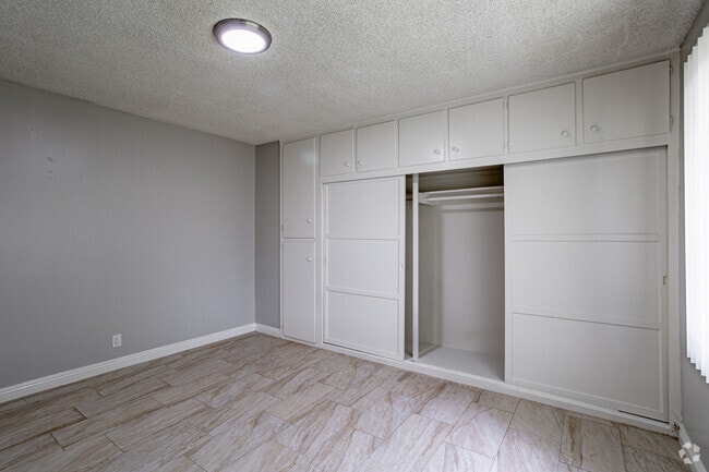 1BR, 1BA - 700SF - San Antonio Apartments