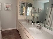 Photo - 3021 Grand Ave