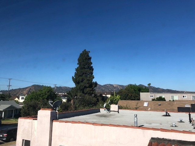 Building Photo - 429 W Elk Ave