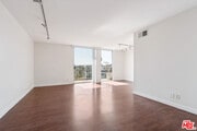 Photo - 100 S Doheny Dr Condo Unit 722