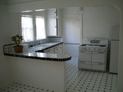 kitchen - 618 N La Jolla Ave House Unit 618 La Jolla Ave