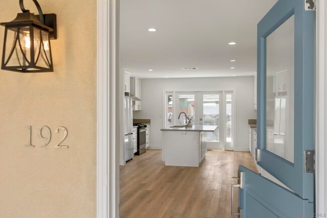 Photo - 291 Ebony Ave