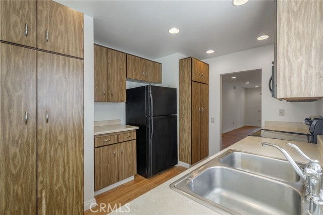 Photo - 11220 Village 11