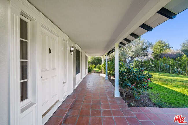 Photo - 109 Homewood Rd