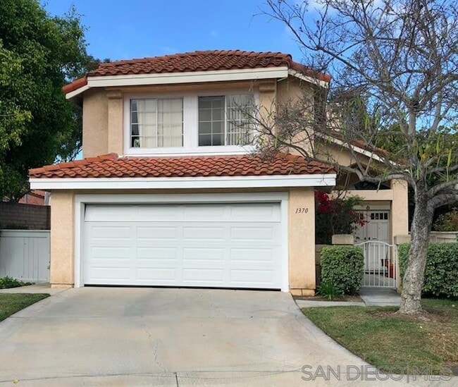 Photo - 1370 Montego Ct House