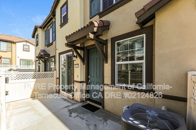 Photo - 41979 Rondo St