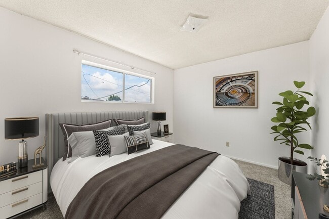 Photo - 9628 Lower Azusa Rd Unit 15