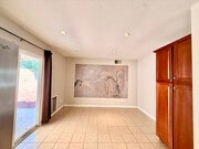 Photo - 932 Blossom Hill Dr House