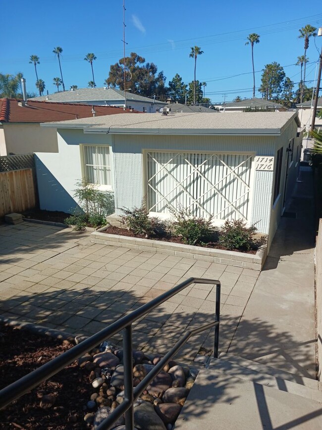 Pacific Beach 1 bedroom 1 bath duplex - Pacific Beach 1 bedroom 1 bath duplex House