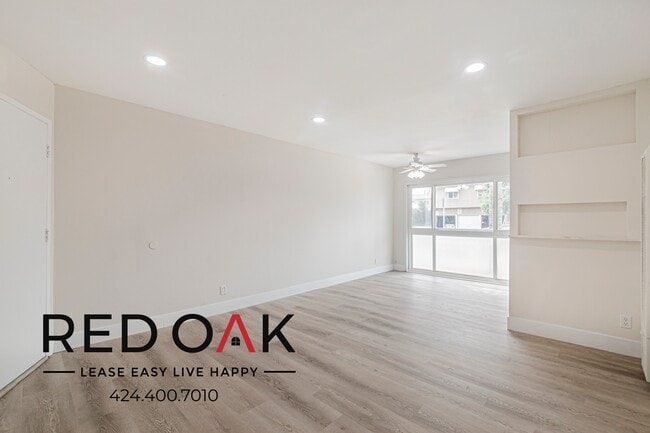 Photo - 7350 Hazeltine Ave Unit 1