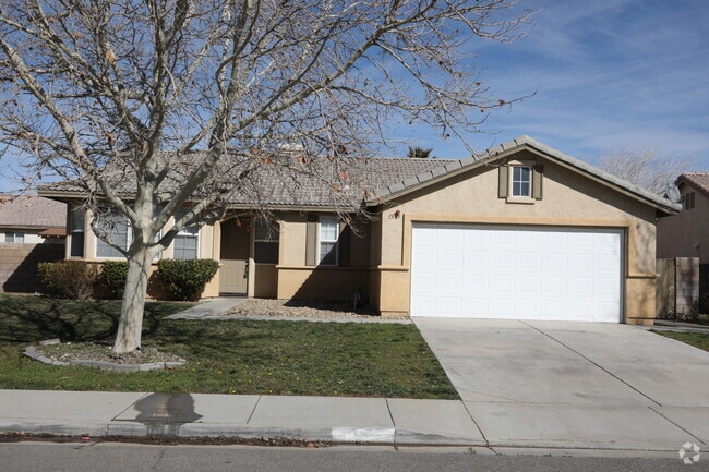 Building Photo - 1559 Ave H4 Rental