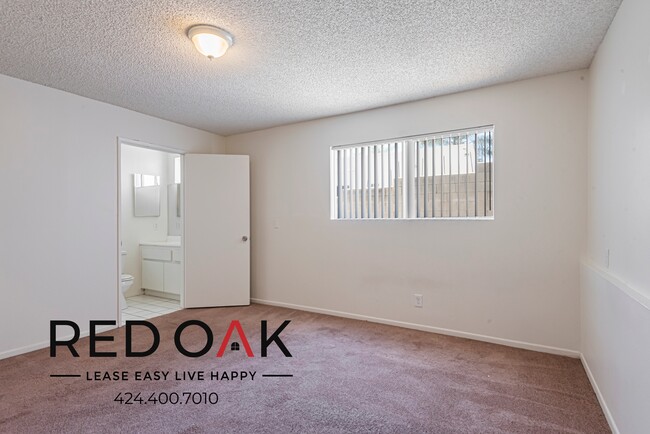 Photo - 949 White Knoll Dr Unit 104