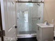 Photo - 9452 Rose Ave