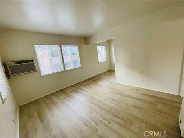 Photo - 731 S Almansor St