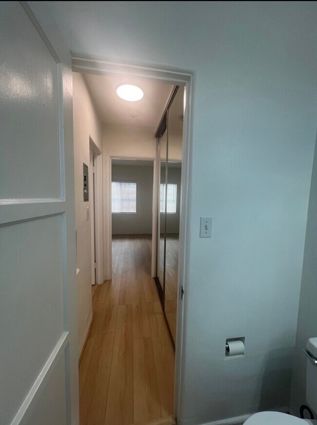 Photo - 2419 Arizona Ave