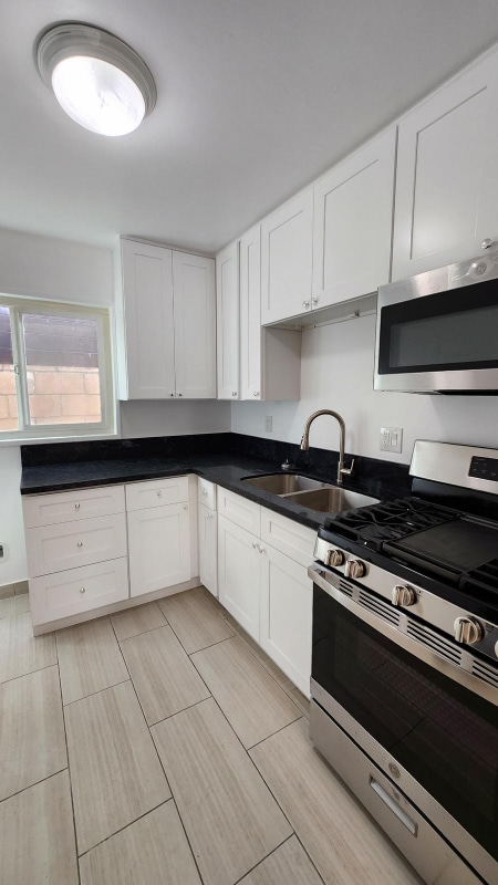 Photo - 8027 1/2 Gardendale St