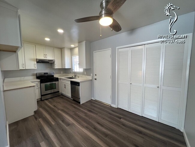 Building Photo - 633 Unit 633 - B