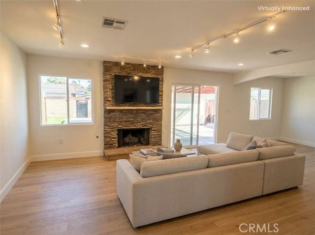 Photo - 7101 Fallbrook Ave