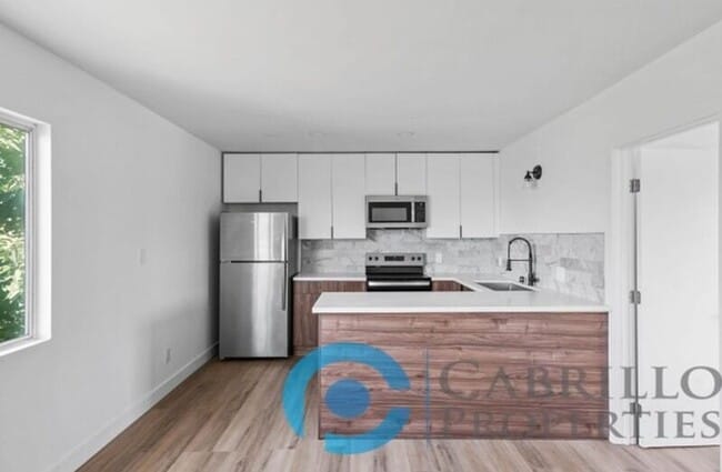 Photo - 207 E 1st St Condo Unit C