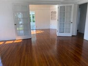 Photo - 8830 Underwood St