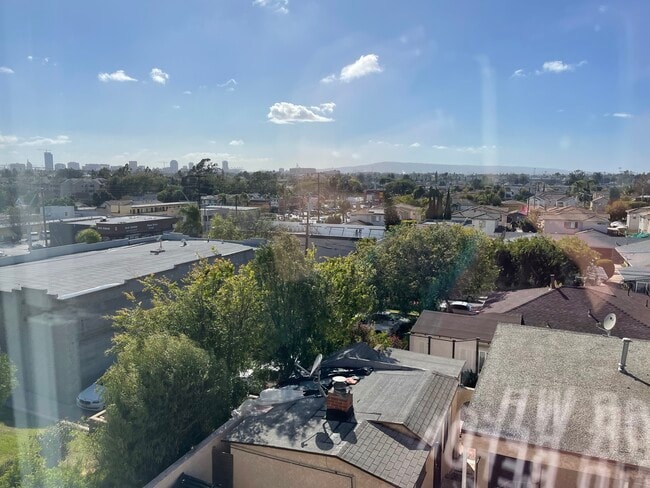 Photo - 1835 Molino Ave Unit 15