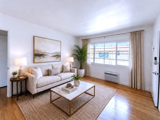 Photo - 1553-1555 Riverside Dr.