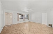 Photo - 3813 Birch St Unit 3813