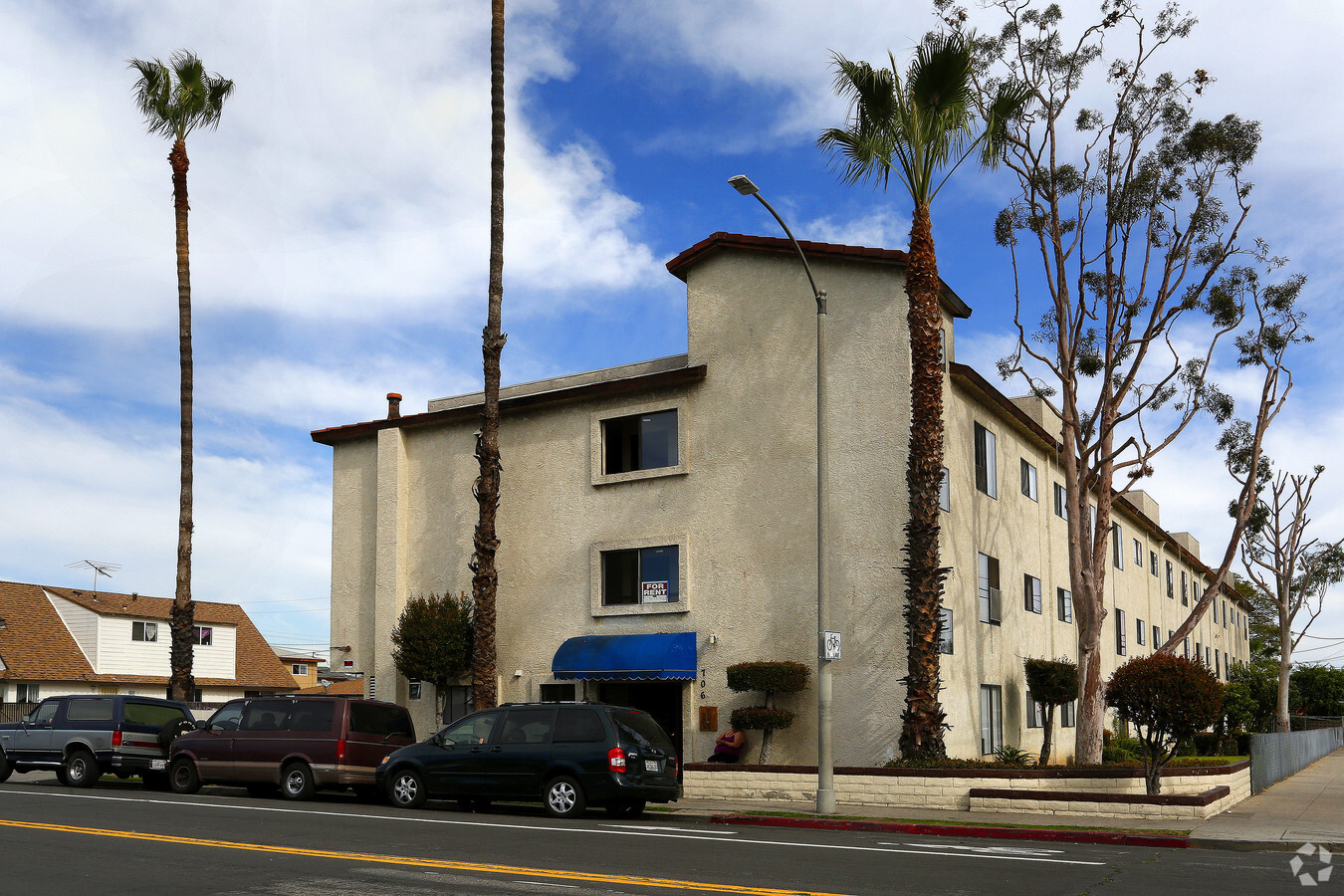 McDonald Apartments - McDonald Apartments