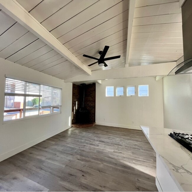 Photo - 4330 Kendall St Unit A