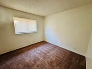 Photo - Remodeled and Spacious 4+2