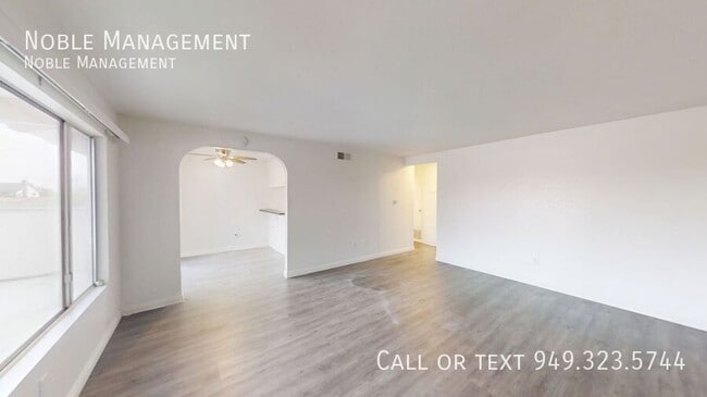 Building Photo - 2721 E Almond Ave Unit D