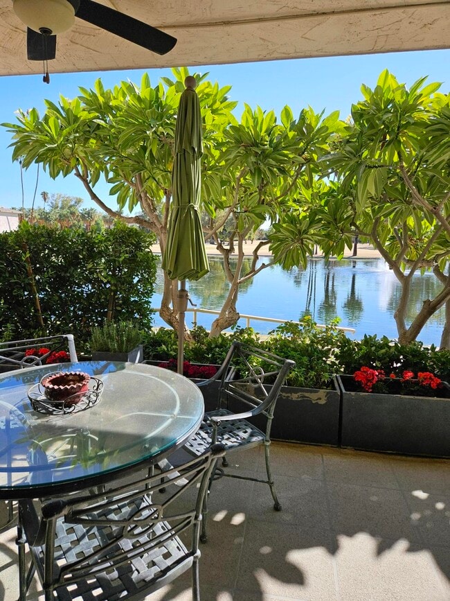 Photo - 910 Island Dr Unit 113