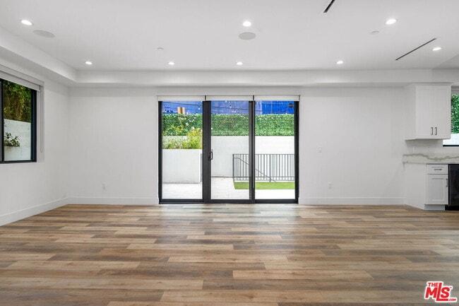 Photo - 621 Huntley Dr Unit C