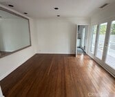 Photo - 402 N Irving Blvd