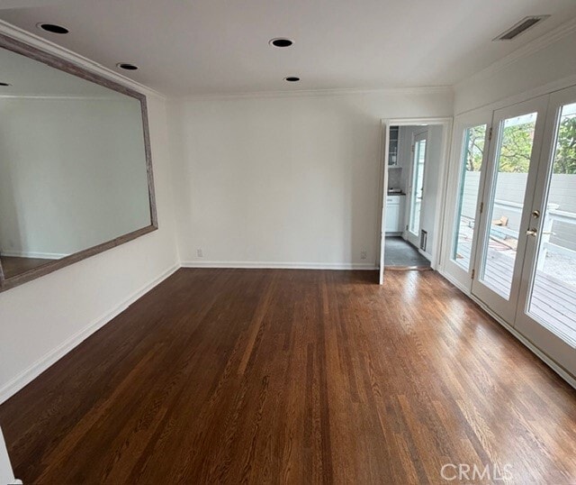 Photo - 402 N Irving Blvd