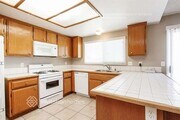 Photo - 23288 Lena St