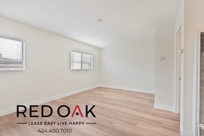 Photo - 706 McDonald Ave Unit 205