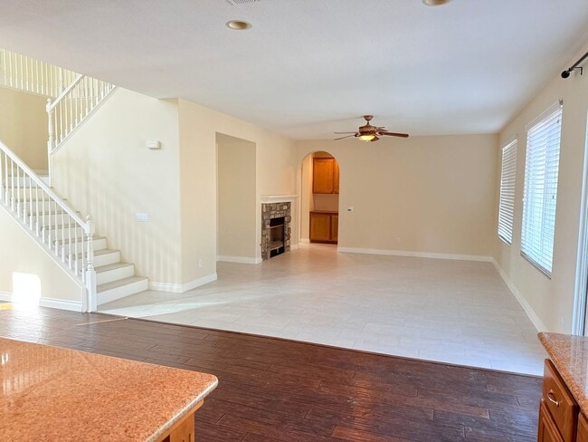 Photo - Executive 4 Bedroom Home for Rent