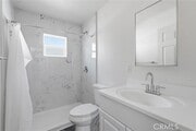 Photo - 702 Walnut St Unit 5
