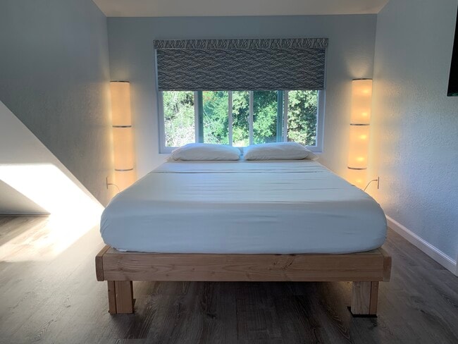 Photo - 16979 East Ln